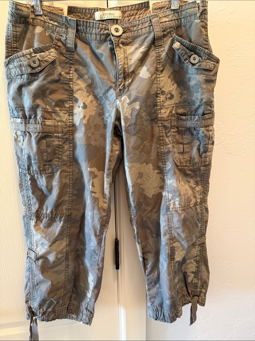 Natural Reflections Women's Camouflage Cargo Capris - Olive & Beige